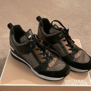 Michael Kors Georgie Trainers heeled sneakers. Black gold metallic. Size 10M